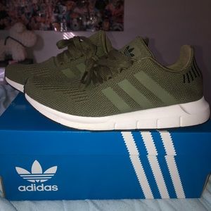 Adidas woman’s shoe